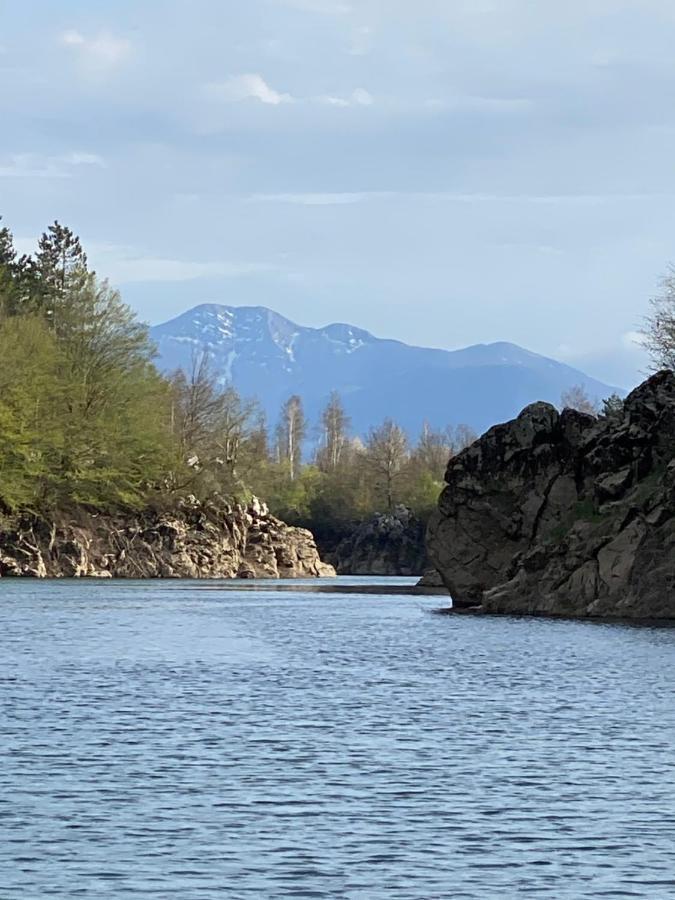 Gospić River House Moon المظهر الخارجي الصورة