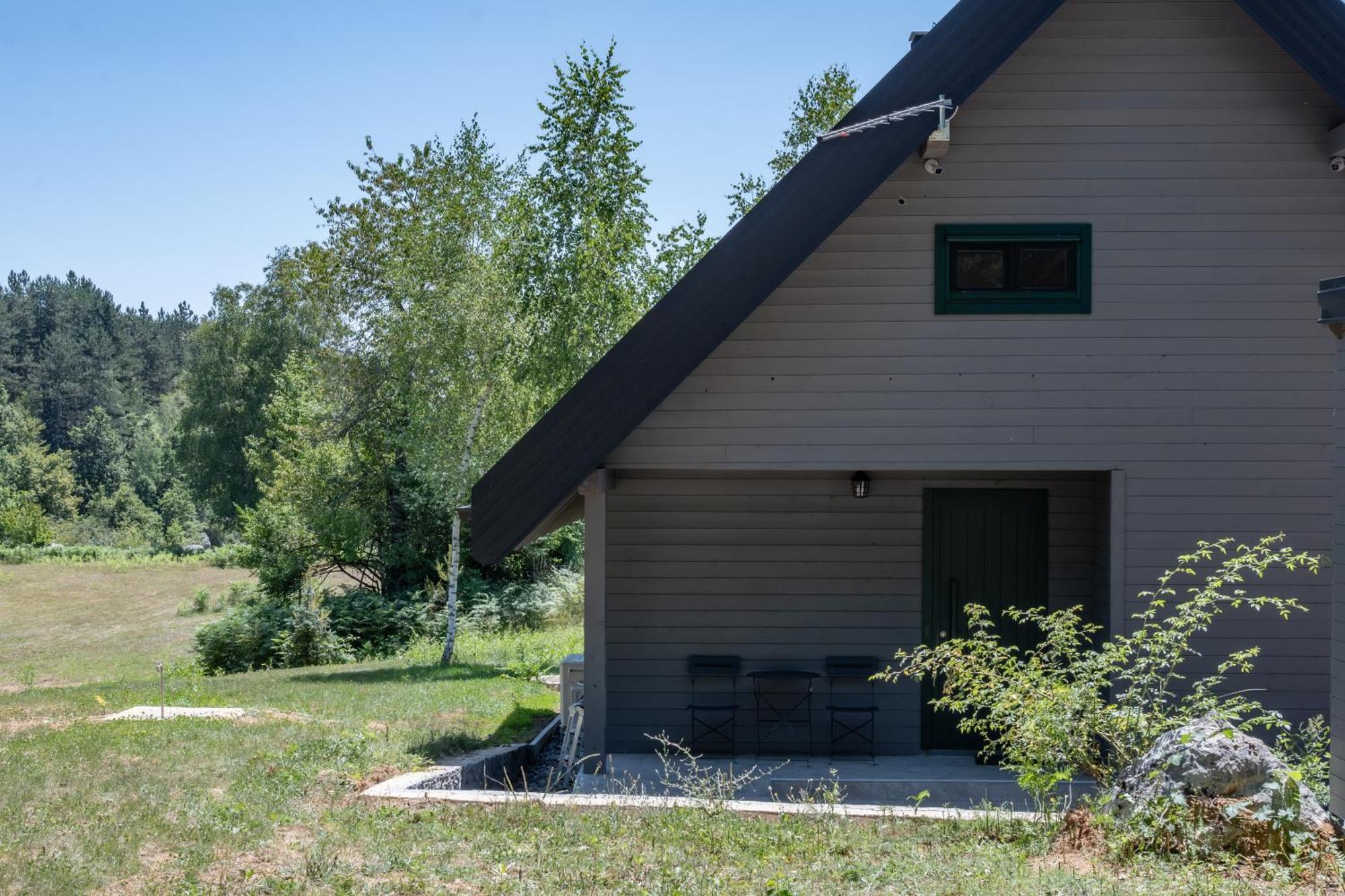 Gospić River House Moon المظهر الخارجي الصورة